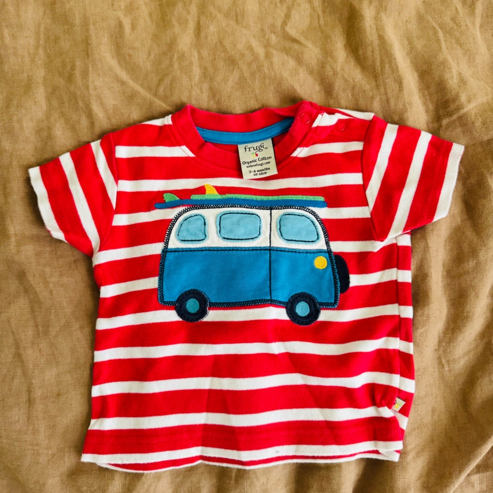 Like New Frugi tee sz 3-6 months